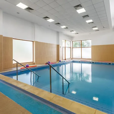 Hotel Complex Bran-brad-bega 4*